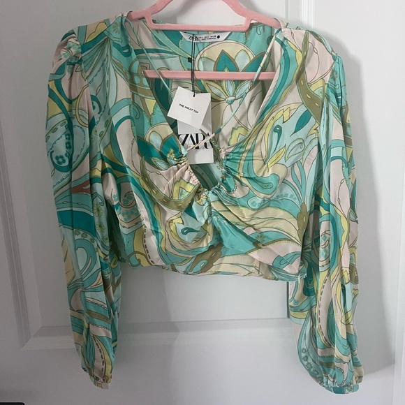 Stylish Multicolor Women's Top Size Large - Picture 5 of 12